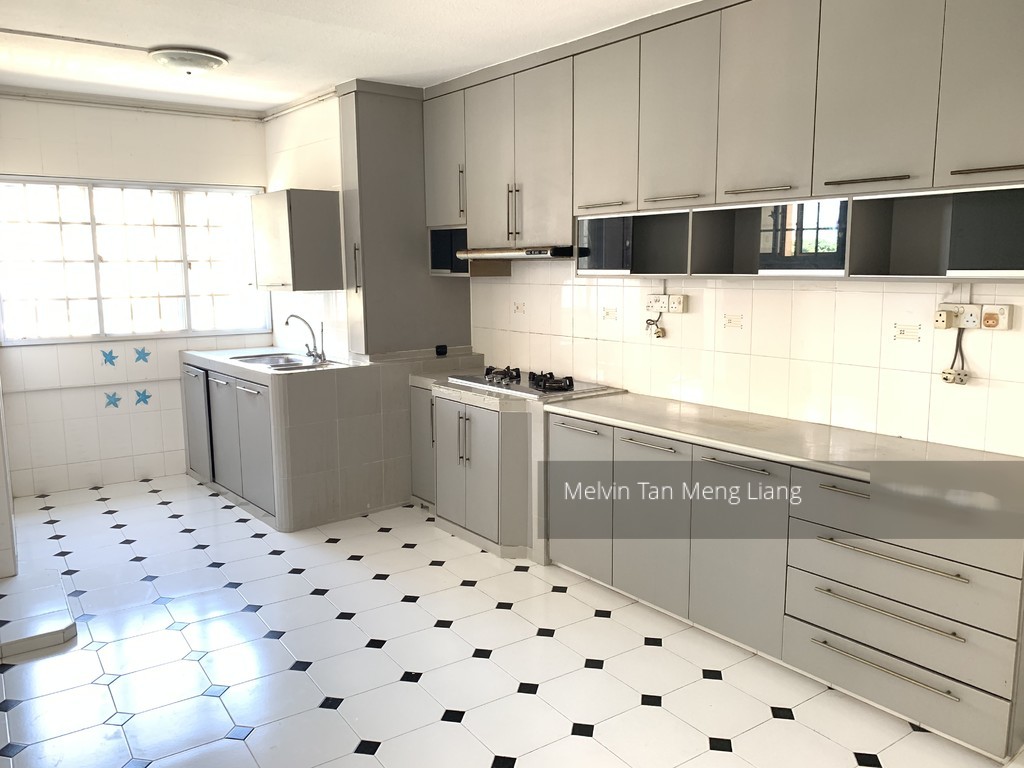 Blk 332 Jurong East Avenue 1 (Jurong East), HDB 5 Rooms #206346831